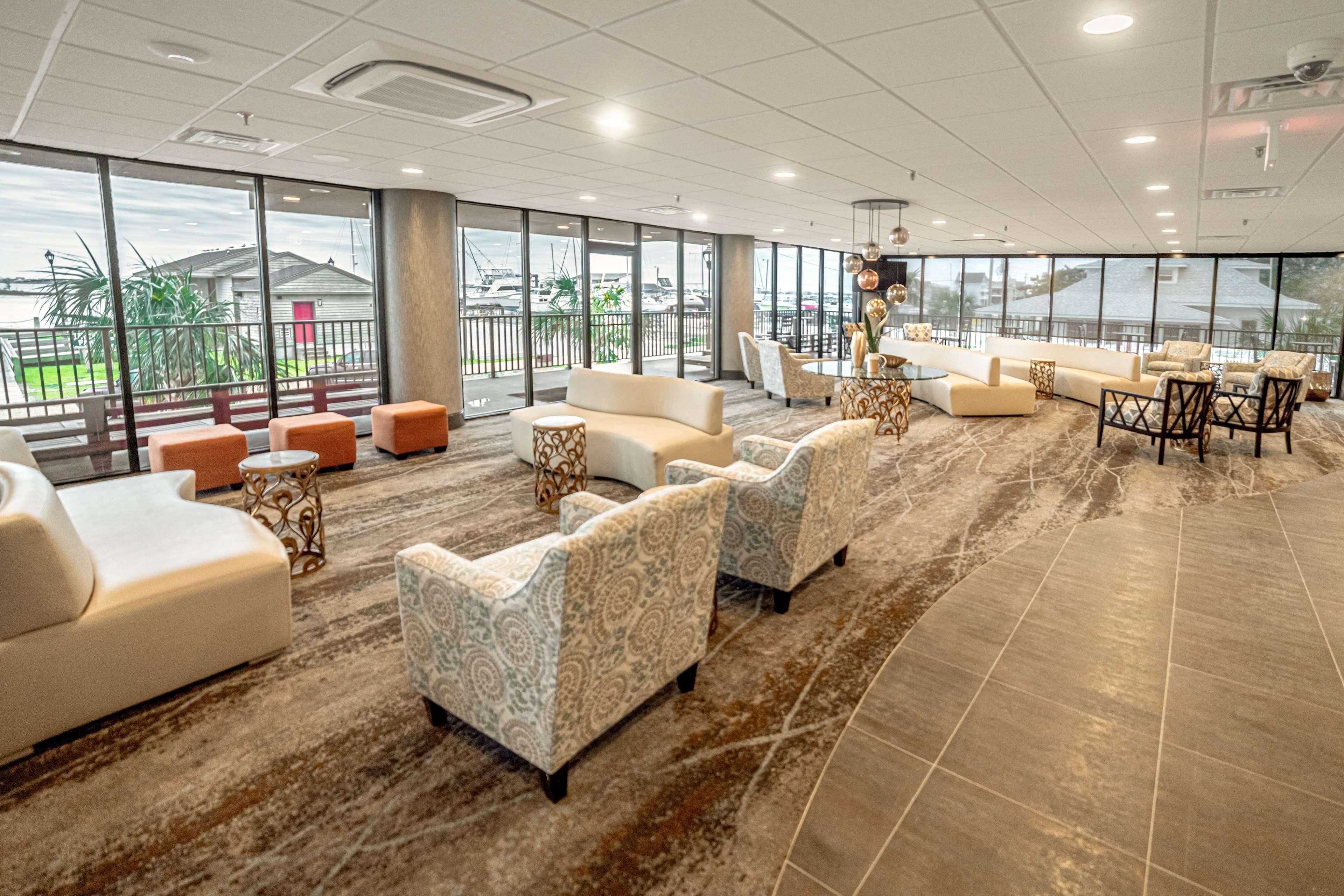 Bask Hotel At Big Rock Landing Morehead City Eksteriør bilde