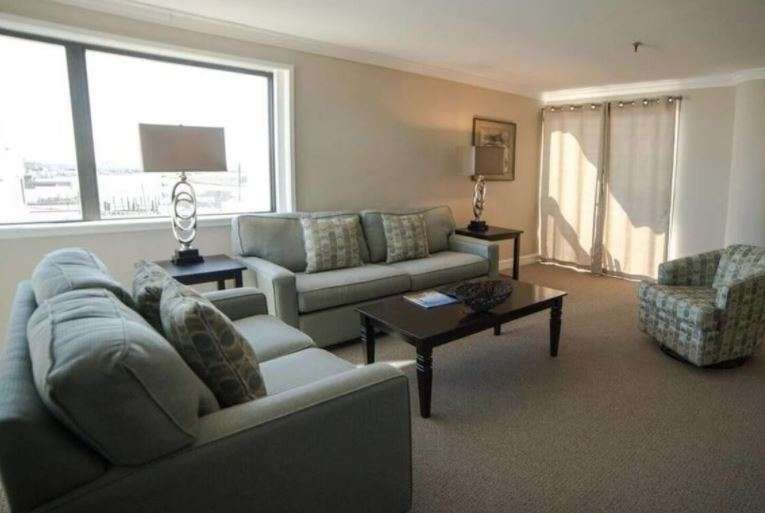 Bask Hotel At Big Rock Landing Morehead City Rom bilde