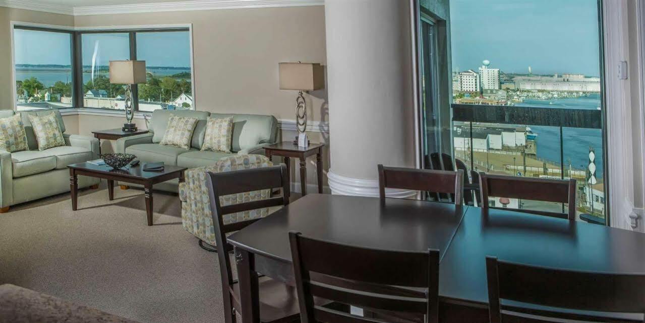 Bask Hotel At Big Rock Landing Morehead City Eksteriør bilde