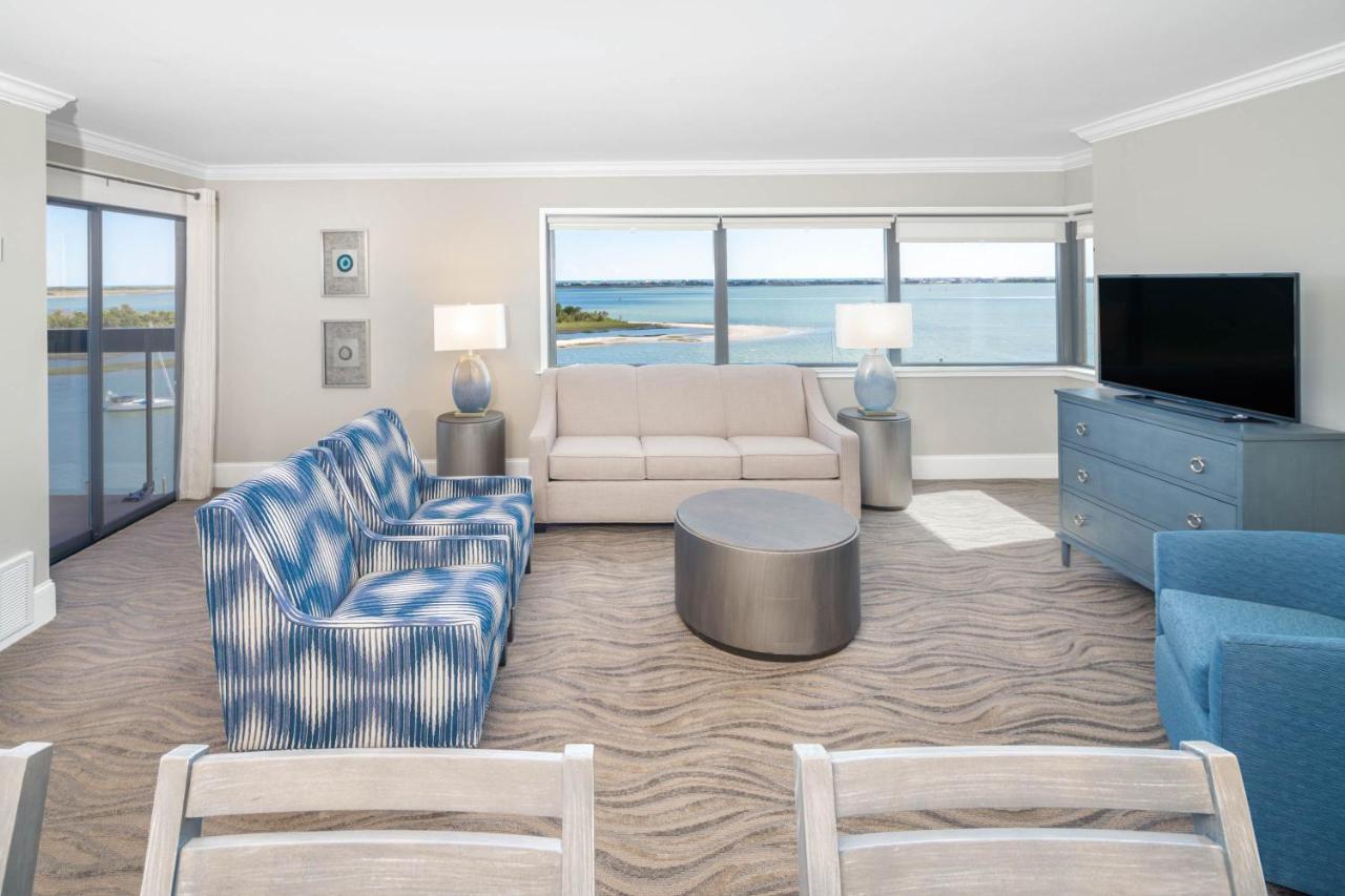 Bask Hotel At Big Rock Landing Morehead City Eksteriør bilde