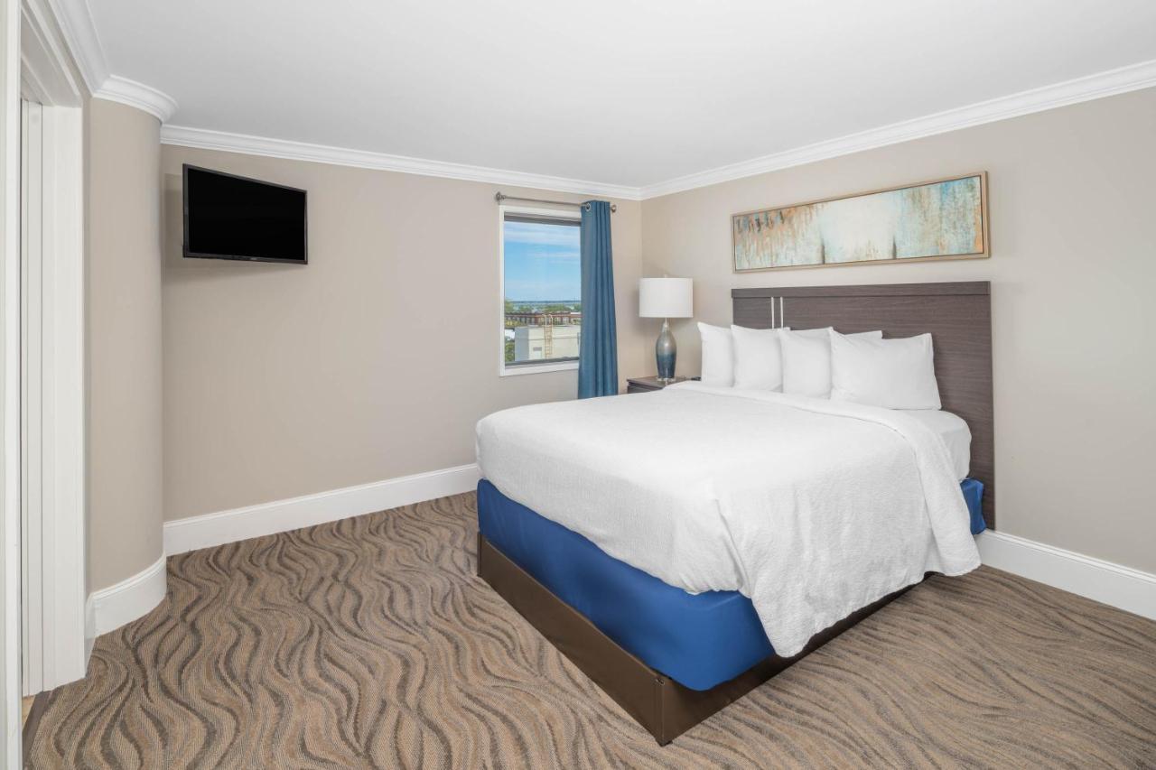 Bask Hotel At Big Rock Landing Morehead City Eksteriør bilde